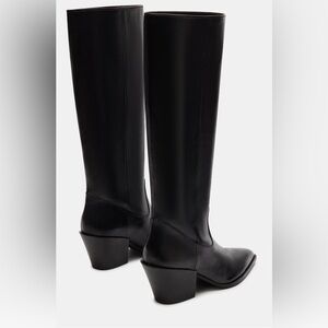 Steve Madden Tara Black Leather Boot size 6.5